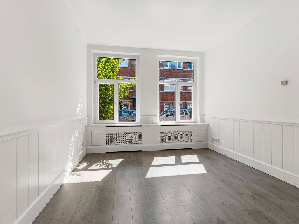 Vierhoutenstraat 20, 'S-GRAVENHAGE