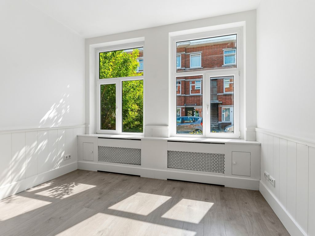 Vierhoutenstraat 20, 'S-GRAVENHAGE