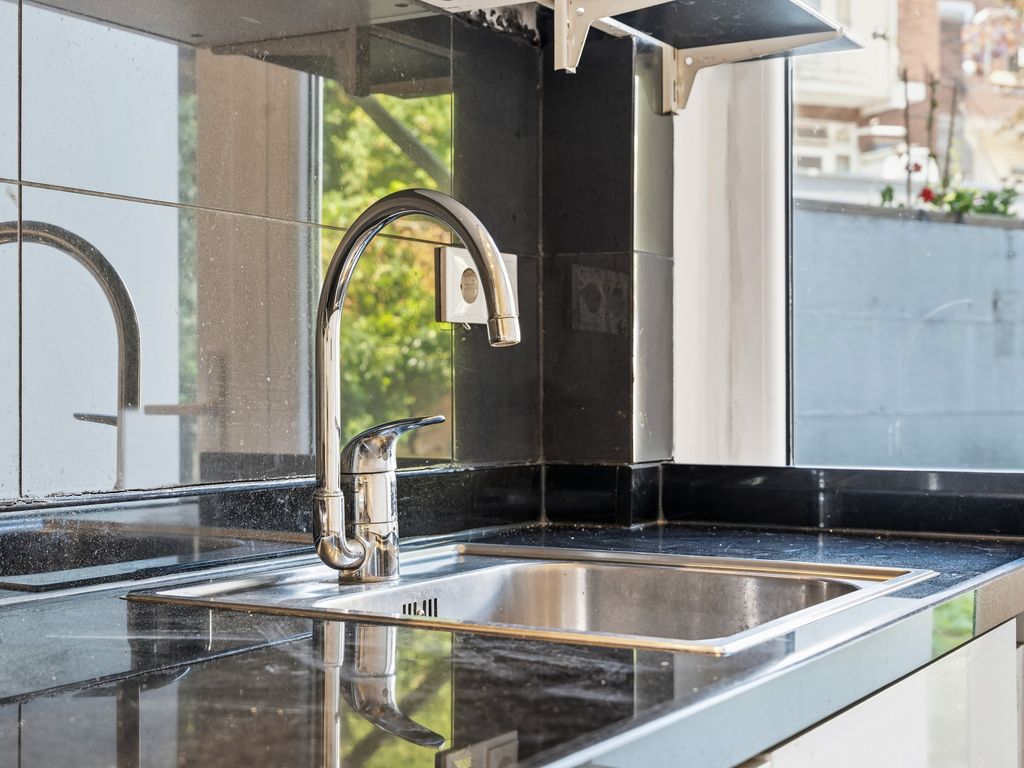 Vierhoutenstraat 20, 'S-GRAVENHAGE