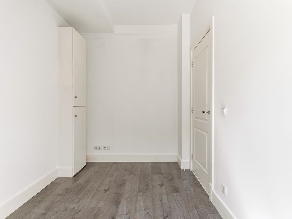 Vierhoutenstraat 20, 'S-GRAVENHAGE
