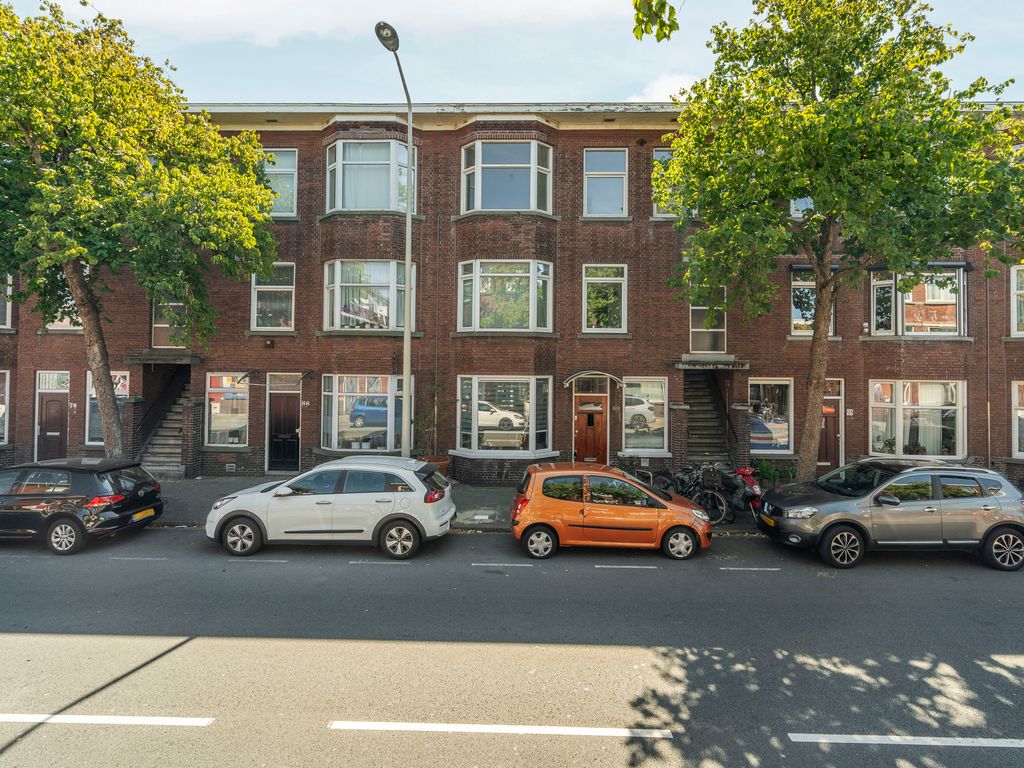 Schaarsbergenstraat 92, 'S-GRAVENHAGE