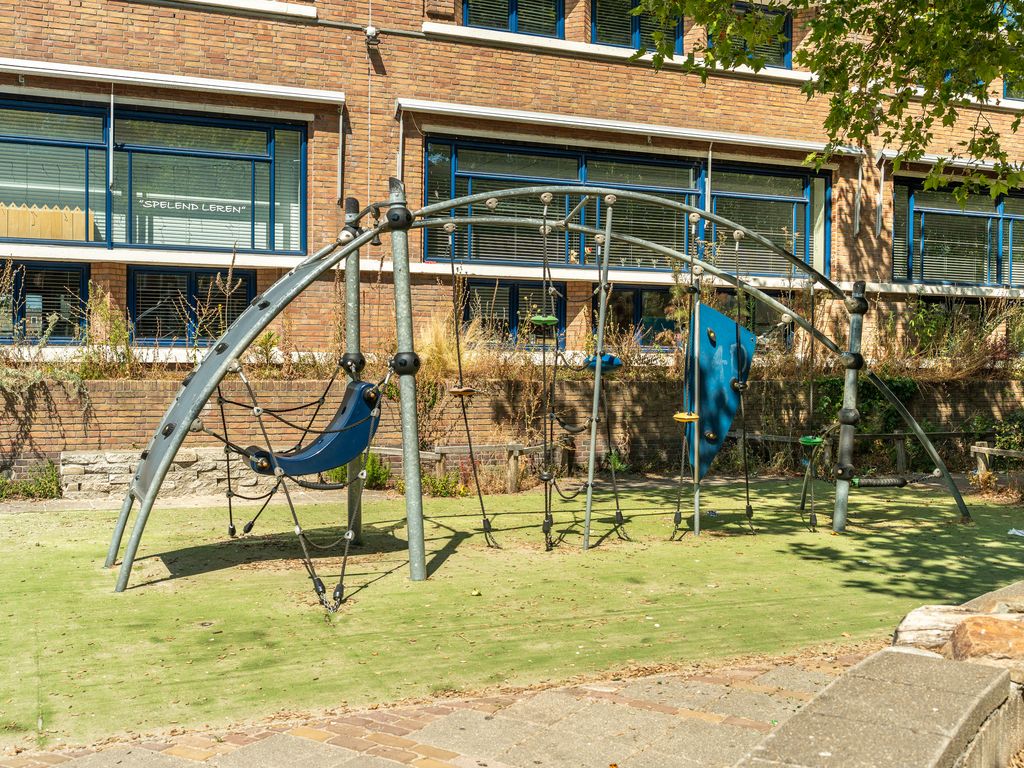 Schaarsbergenstraat 92, 'S-GRAVENHAGE