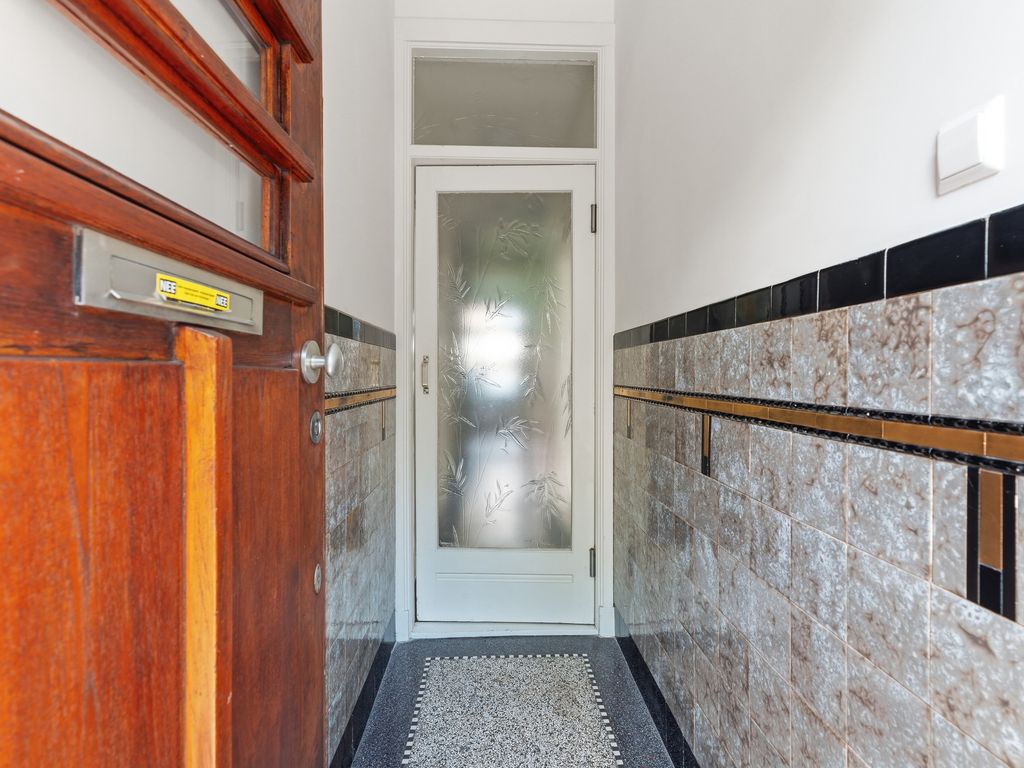De la Reyweg 581, 'S-GRAVENHAGE