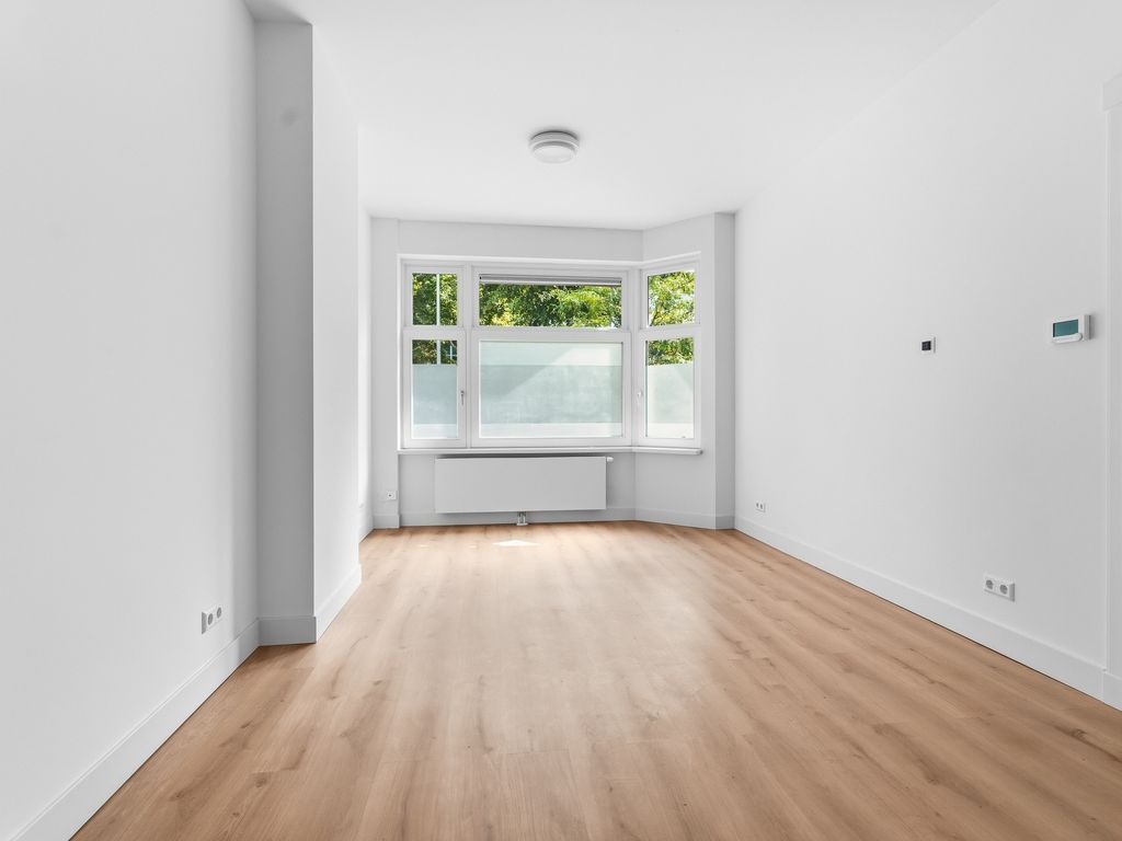 De la Reyweg 581, 'S-GRAVENHAGE