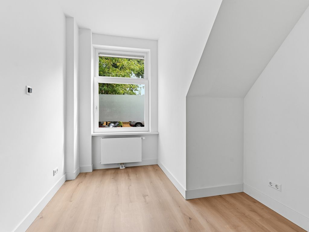 De la Reyweg 581, 'S-GRAVENHAGE