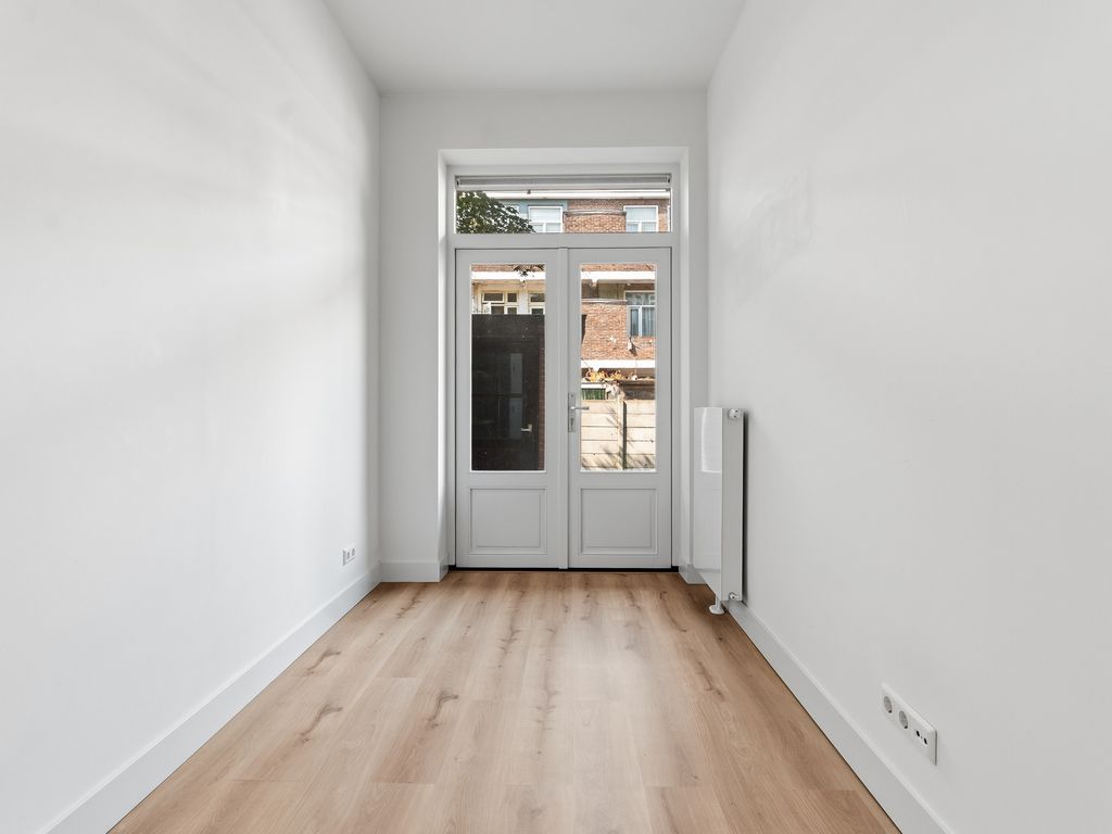 De la Reyweg 581, 'S-GRAVENHAGE