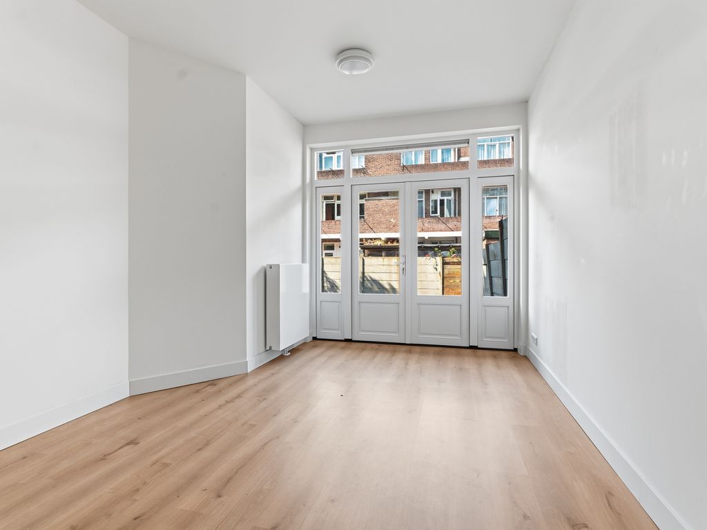 De la Reyweg 581, 'S-GRAVENHAGE