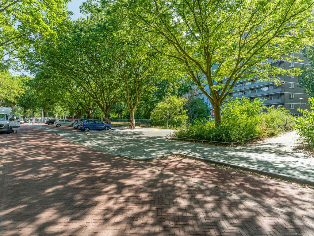 Heiloostraat 213, 'S-GRAVENHAGE