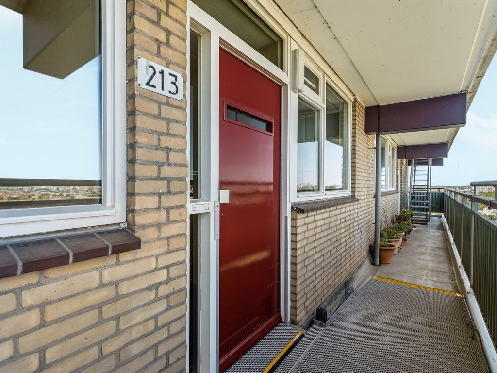 Heiloostraat 213, 'S-GRAVENHAGE