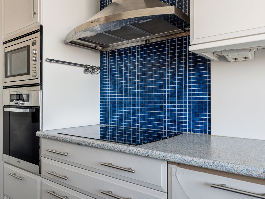 Heiloostraat 213, 'S-GRAVENHAGE