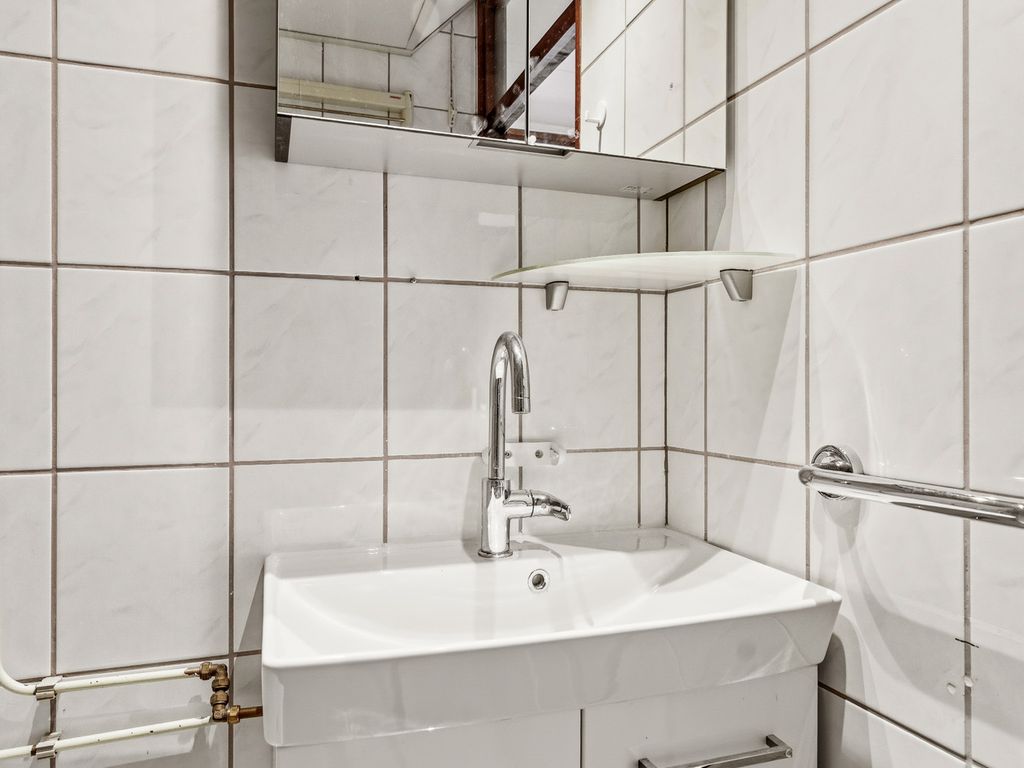 Heiloostraat 213, 'S-GRAVENHAGE