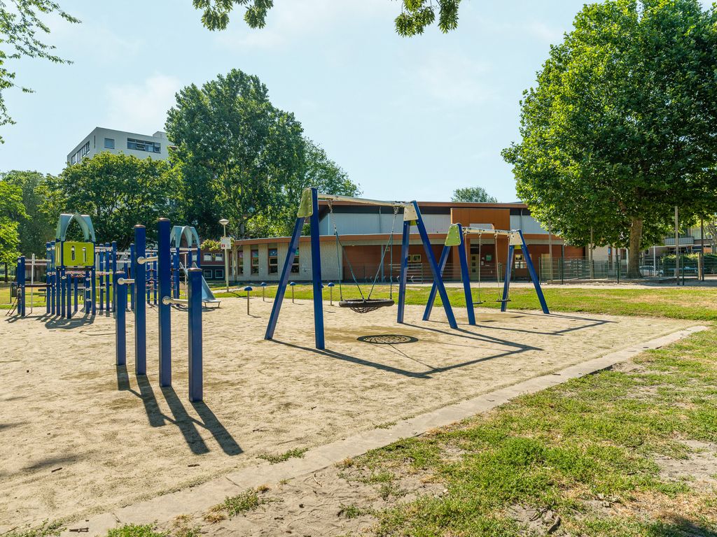Heiloostraat 213, 'S-GRAVENHAGE