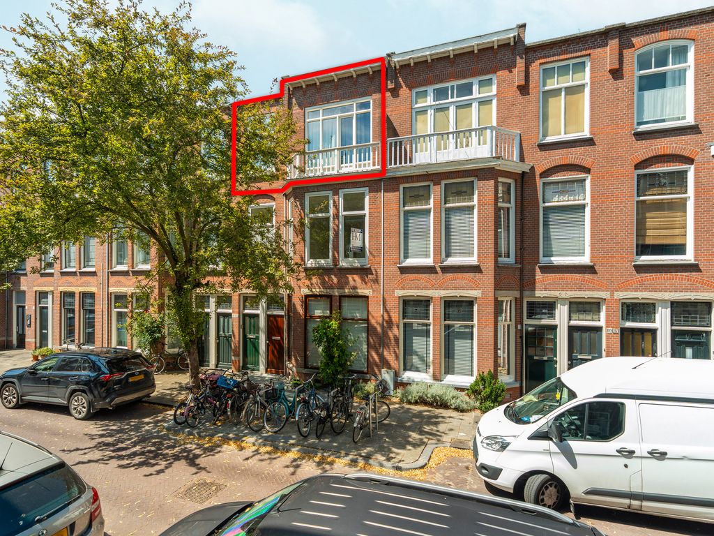 Van Loostraat 115A, 'S-GRAVENHAGE