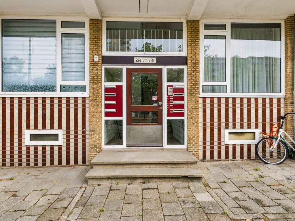 Leyweg 234, 'S-GRAVENHAGE