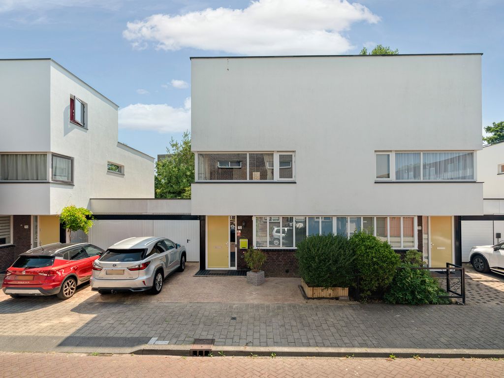 Drouwenstraat 72, 'S-GRAVENHAGE