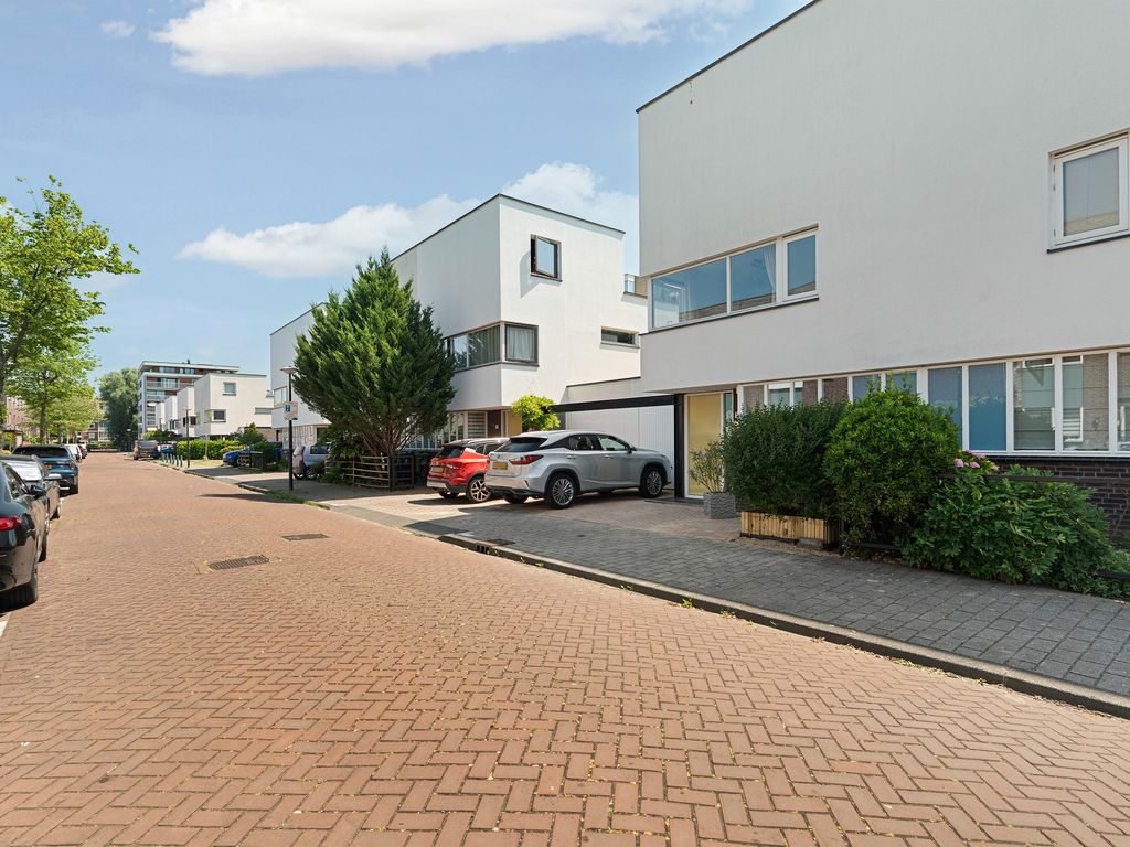 Drouwenstraat 72, 'S-GRAVENHAGE