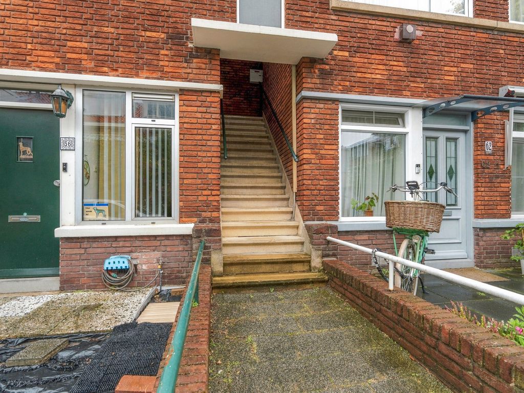 Leersumstraat 58, 'S-GRAVENHAGE