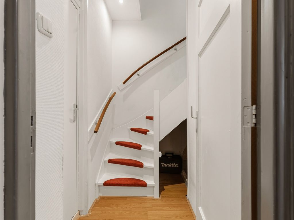 Leersumstraat 58, 'S-GRAVENHAGE