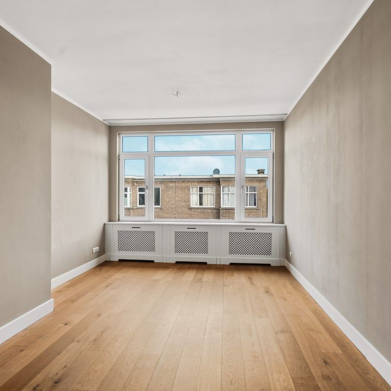 Schaarsbergenstraat 12B, 'S-GRAVENHAGE