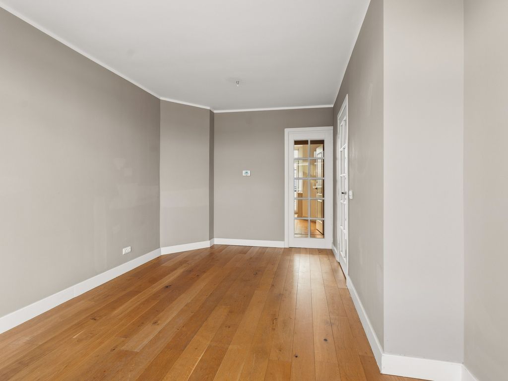 Schaarsbergenstraat 12B, 'S-GRAVENHAGE