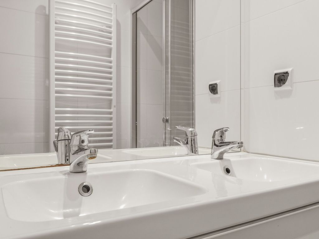 Schaarsbergenstraat 12B, 'S-GRAVENHAGE