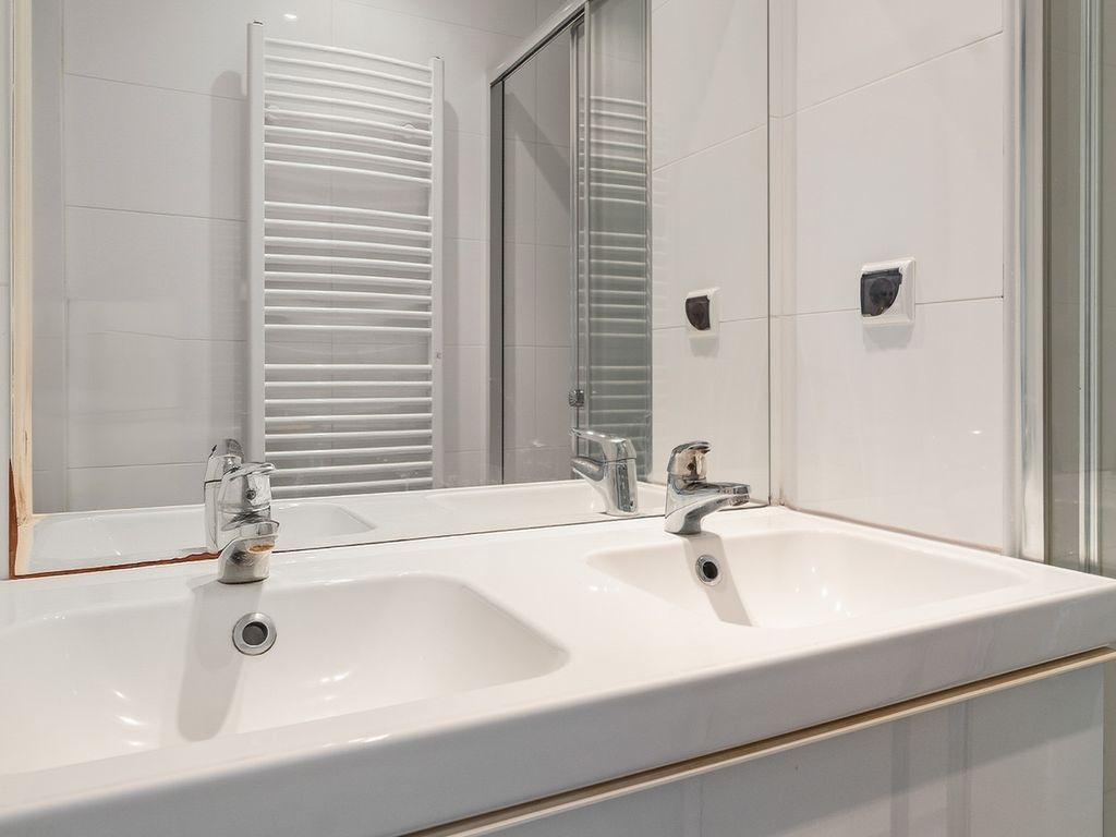 Schaarsbergenstraat 12B, 'S-GRAVENHAGE