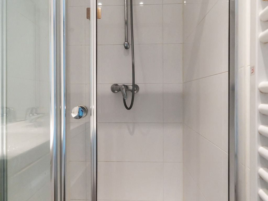 Schaarsbergenstraat 12B, 'S-GRAVENHAGE