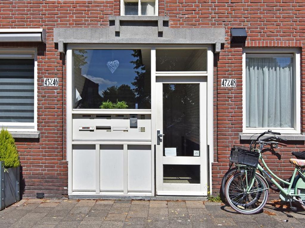Schwerinkade 44, 'S-GRAVENHAGE