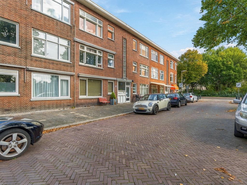 Schwerinkade 44, 'S-GRAVENHAGE