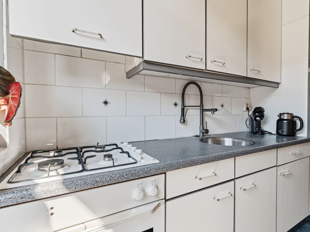 Driebergenstraat 235, 'S-GRAVENHAGE