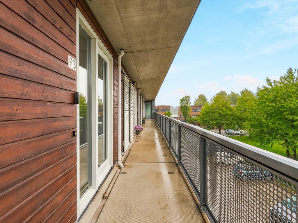 Muiderstraat 93, BERKEL EN RODENRIJS