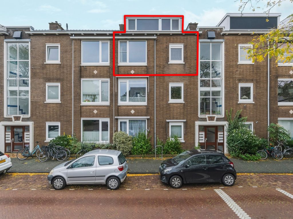 Harmelenstraat 52, 'S-GRAVENHAGE
