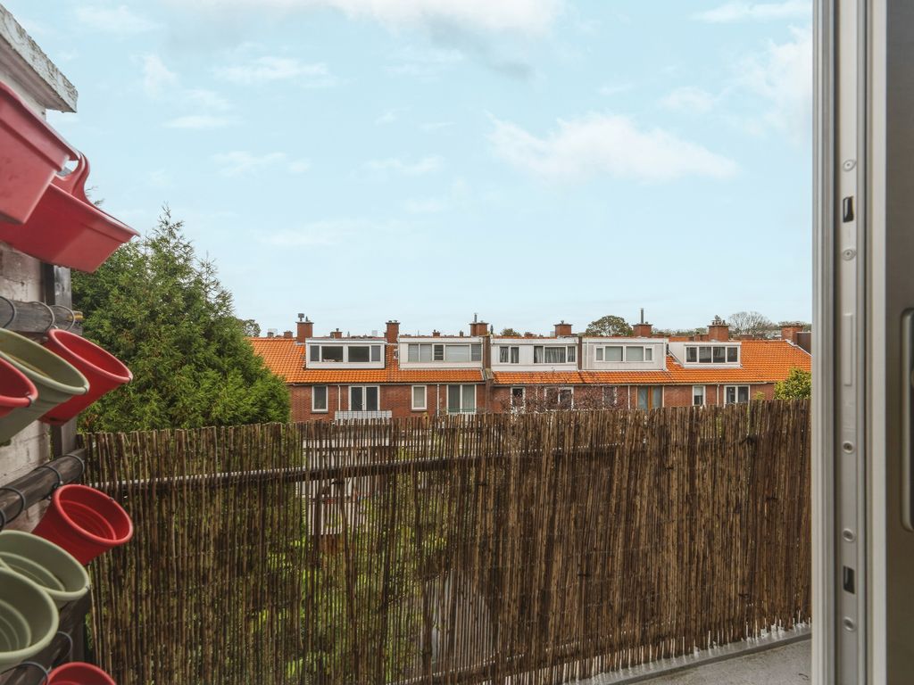 Harmelenstraat 52, 'S-GRAVENHAGE