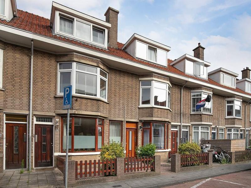 Rhenenstraat 85, Den Haag