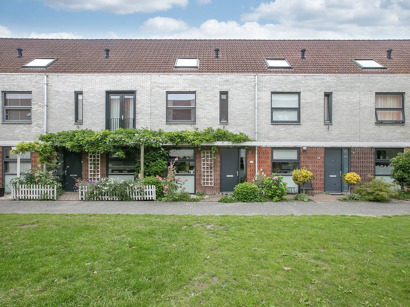 Waarderstraat 235, Zoetermeer