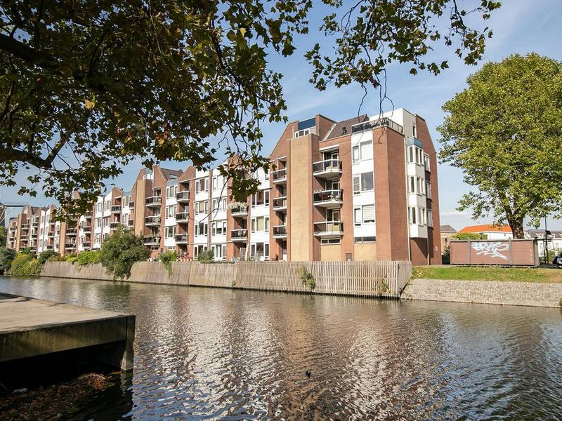 Westvest 235, Schiedam