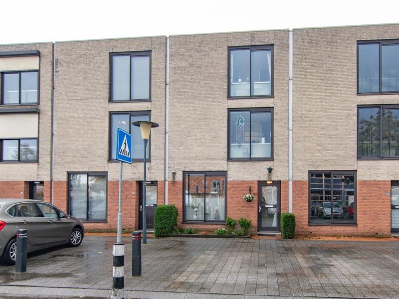 Nieuwlandstraat 98, Zoetermeer