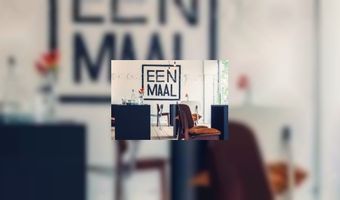 Tafel voor Ã©Ã©n, alstublieft!