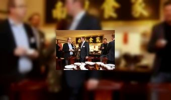 Speel in op wensen Aziatische hotelgast