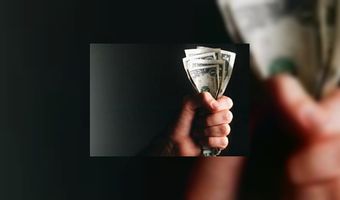 Blackstone spint garen bij volatiele markt