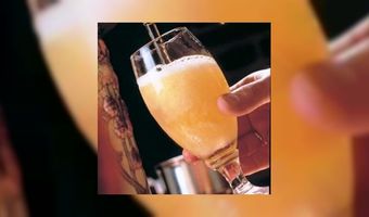 Hotelbar MÃ¶venpick Amsterdam in Belgische sferen