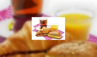 Bakker Bart geeft vroege vogels ontbijt