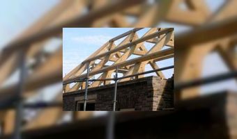 06 De bouw van mijn B&B: Bomen en badkamers