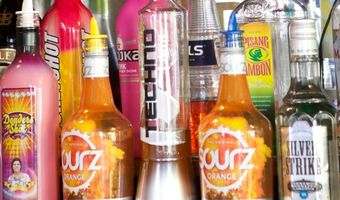 Burgemeester Nieuwegein blijft schenken van alcohol in retail gedogen