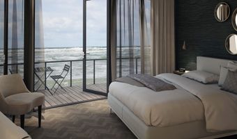 Bouw van vijf Pier Suites in volle gang