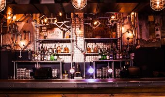 Oosterbar Generator Hostel Amsterdam geopend