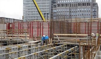 100-meter hoge woon- en hoteltoren: de Amstel Tower