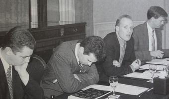 Hospitality Management 25 jaar: Bestaansrecht Food & Beverage Manager ter discussie (1992)