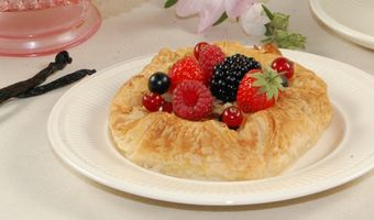 Vanille Kroon met vers fruit