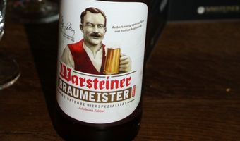 Boek Kopstoot brengt ode aan het authentieke, Amsterdamse café